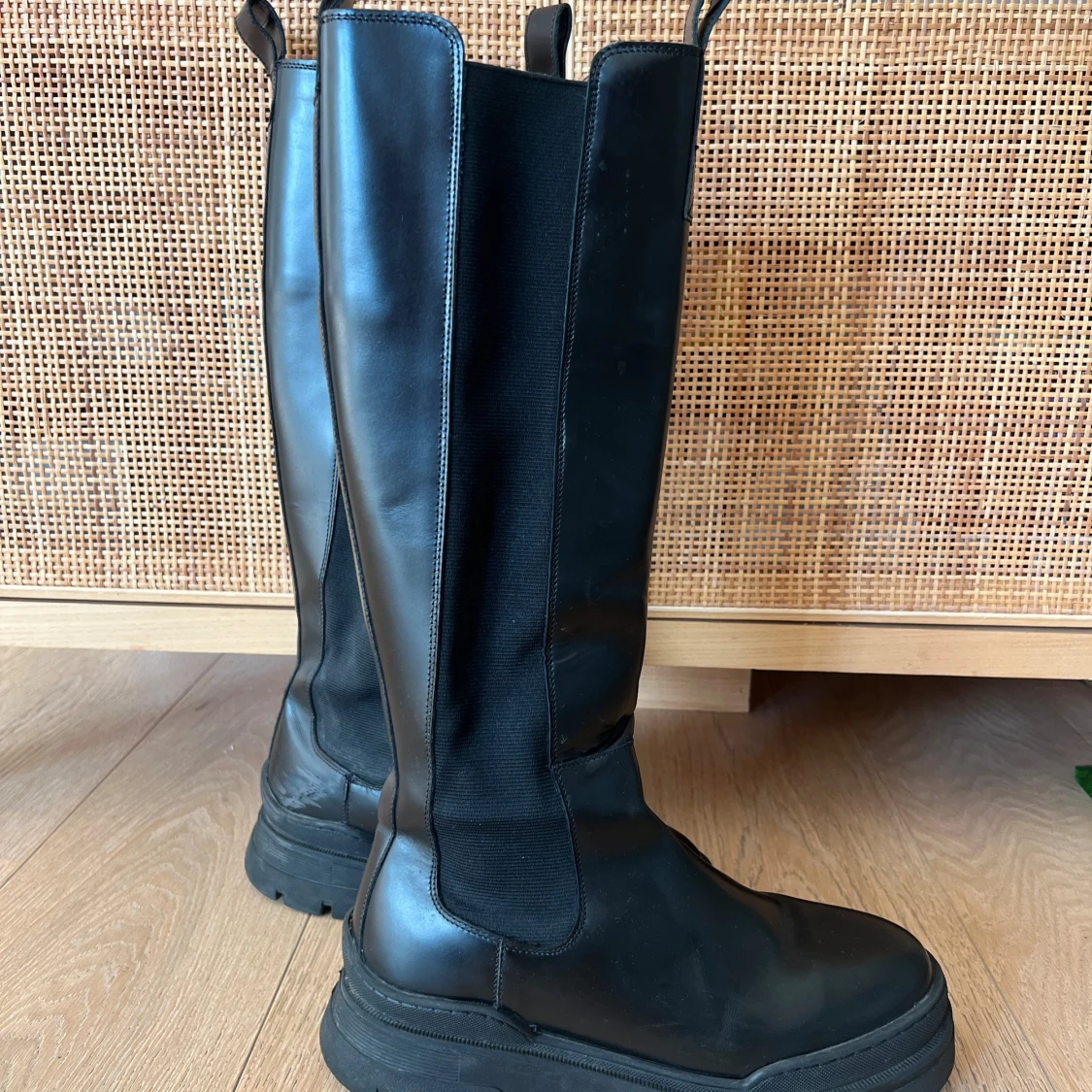 Chunky chelseaboots i läder - 91