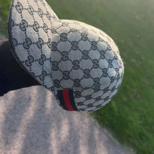 Gucci keps  - Storlek s 