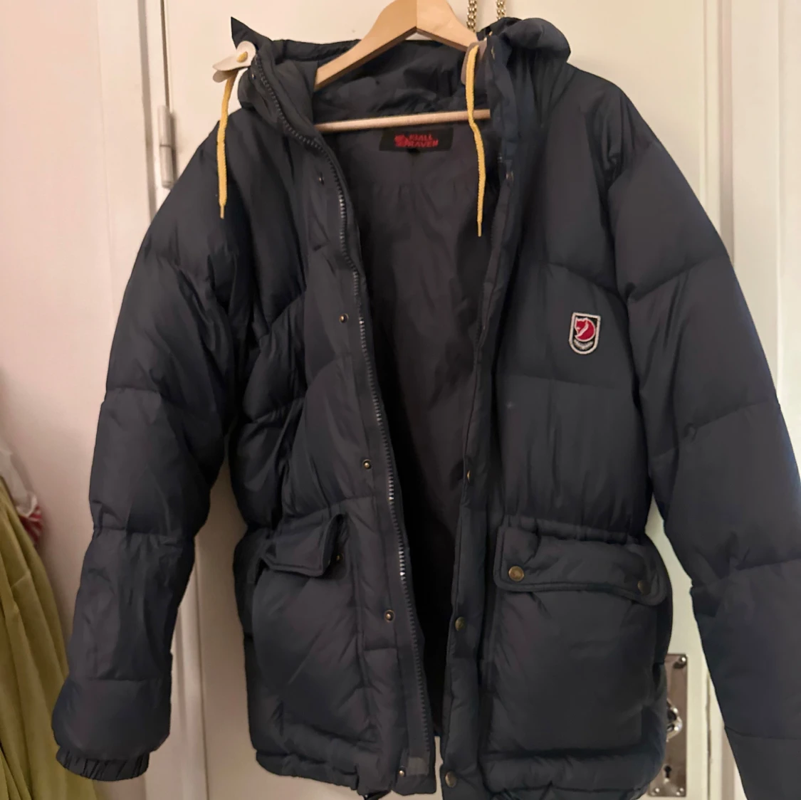 Fjällräven dunjacka  - 92