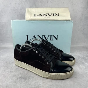 Lanvins  - Vinröda Lanvins i bra skick strlk 43 sällsynta vinröda färgen 