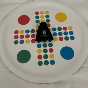 Spel bricka  - Aldrig använd, inga skador 