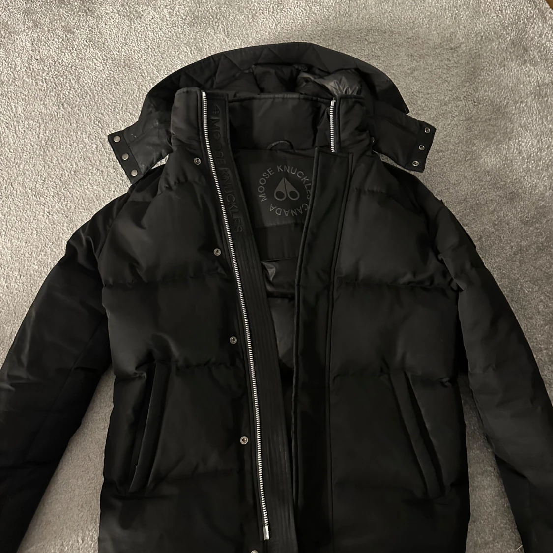 Moose knuckles cloud