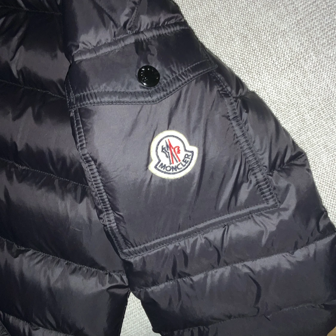 Moncler jacka - 90