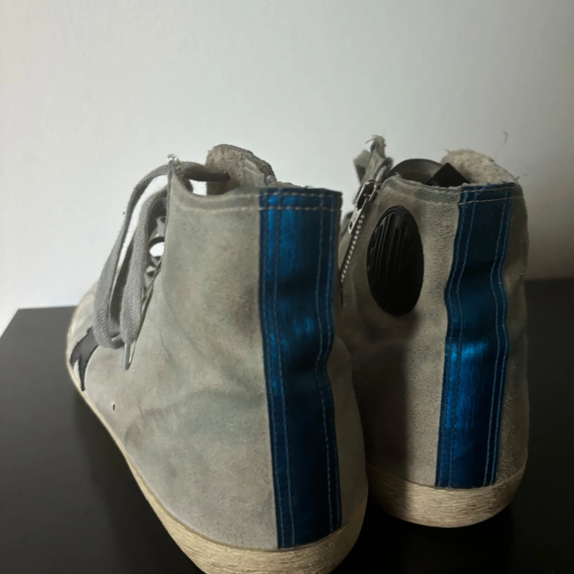 Golden goose 43 - 90