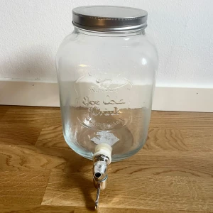 Behållare med tapp - Perfekt till drinkar🫶🏻