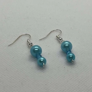 Örhänge  - Nickelfria örhängen  Frakt tillkommer 