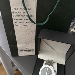 Ap klocka - Oanvänd helt nytt