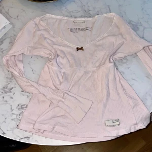 Odd molly blus / topp - Storlek S jättefint skick