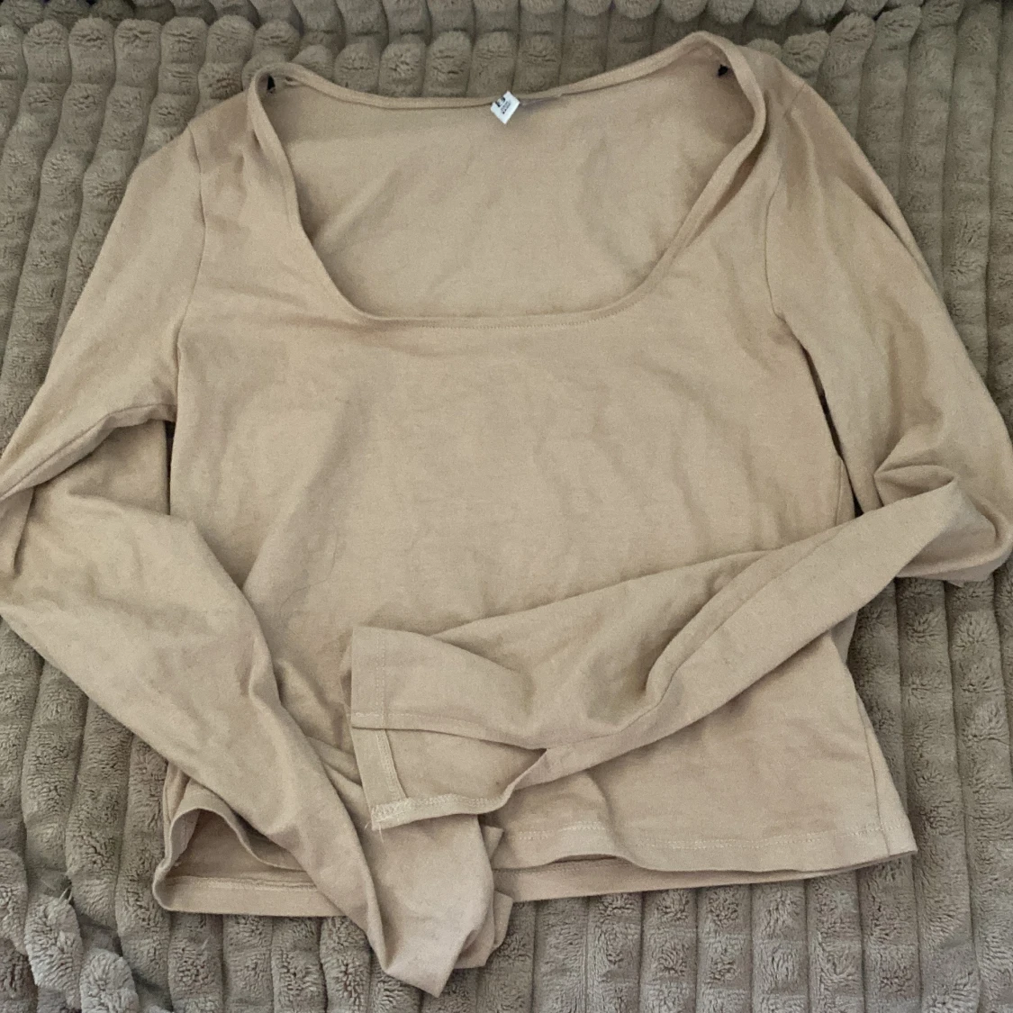 Beige långärmad topp från H&M Divided