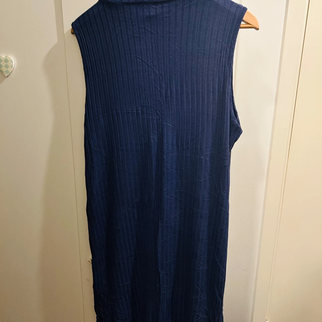 Mörkblå ärmlös klänning från Bodyflirt - 92