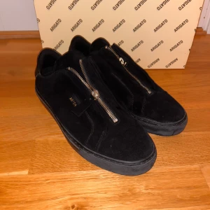 Arigatos clean 90 - Riktigt feta arigatos som knappt är använda! Skriv om ni har några frågor