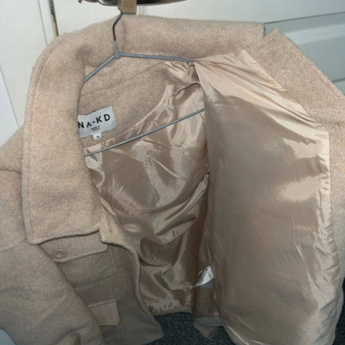  Beige medium, lång kappa - 90