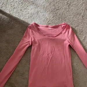Rosa topp - Super fin basic rosa topp som aldrig är använd 🫶🏻