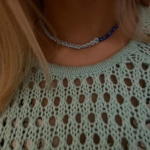 Super gulligt pärlhalsband  - Nästan aldrig använt💙