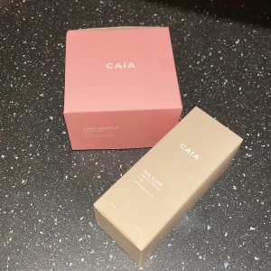 CAIA Care Souffle Hair Mask, Silk Elixir Length Serum - Säljer en samling av CAIA-hårprodukter   - 'Care Soufflé Hair Mask’ 175kr (SÅLD)  - 'Silk Elexir Length Serum' 100kr Allt för 275kr (ord. pris 490kr)