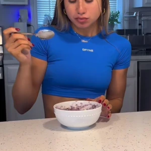 DFYNE topp - Använd 1 gång så i nyskick!