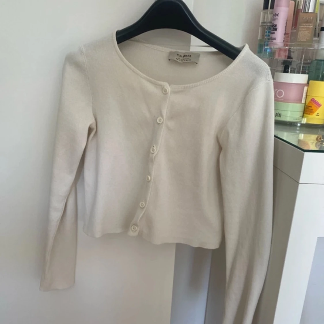 Beige kofta från Pull&Bear - 90
