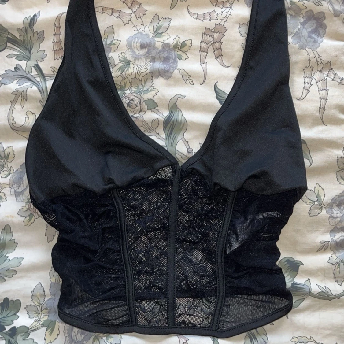 Svart spetskorsett från Shein