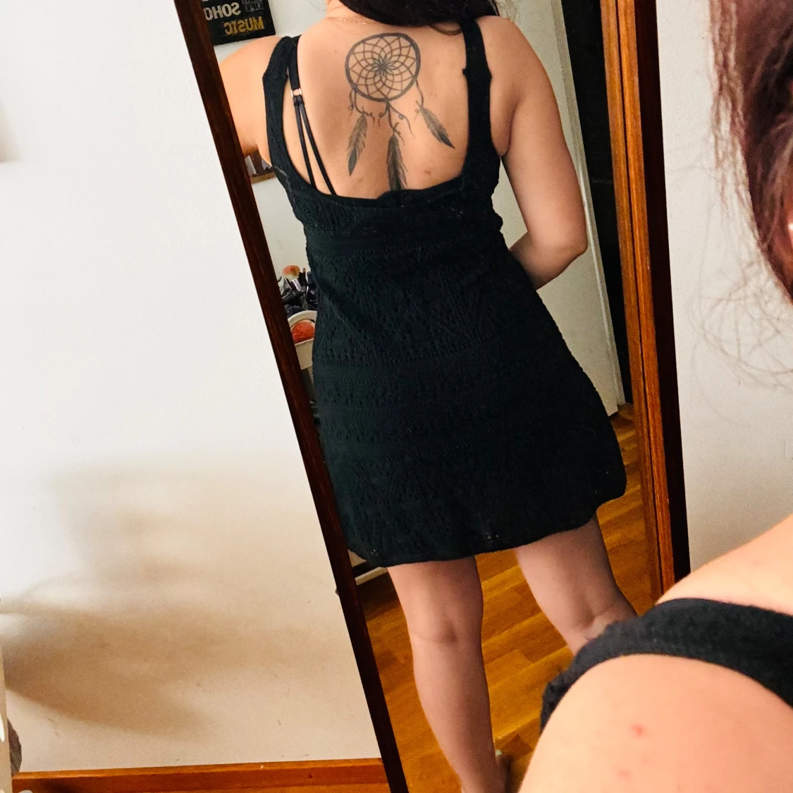 Svart spetsklänning - 90