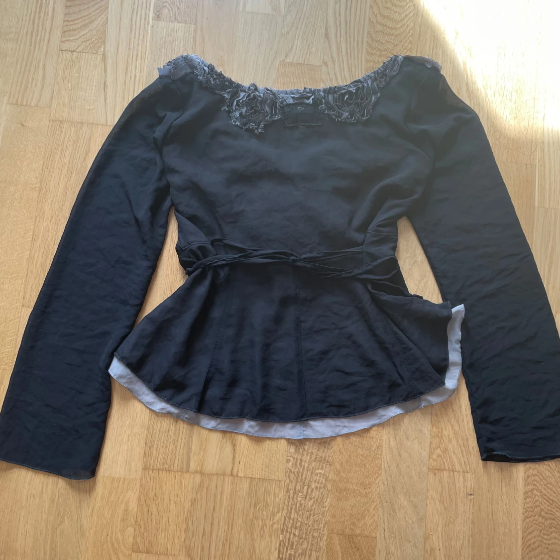 Svart långärmad topp  - 90