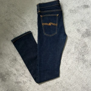 Nudie jeans - Riktigt feta nudie jeans i väldigt bra skick. Storlek 30w och 32l. Priset går att diskutera!