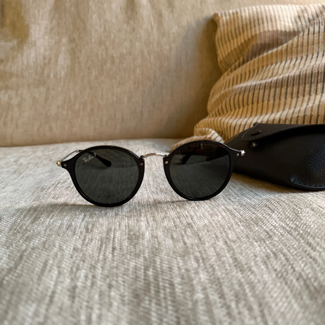 Svarta solglasögon från Ray-Ban - 1