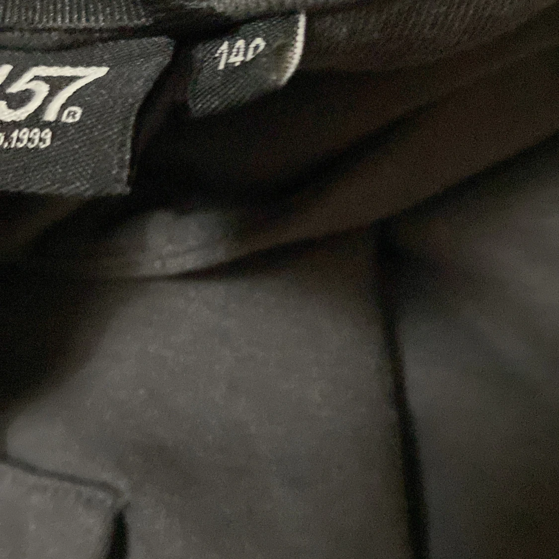 Mörkgrå hoodie från Hang With Me - 4