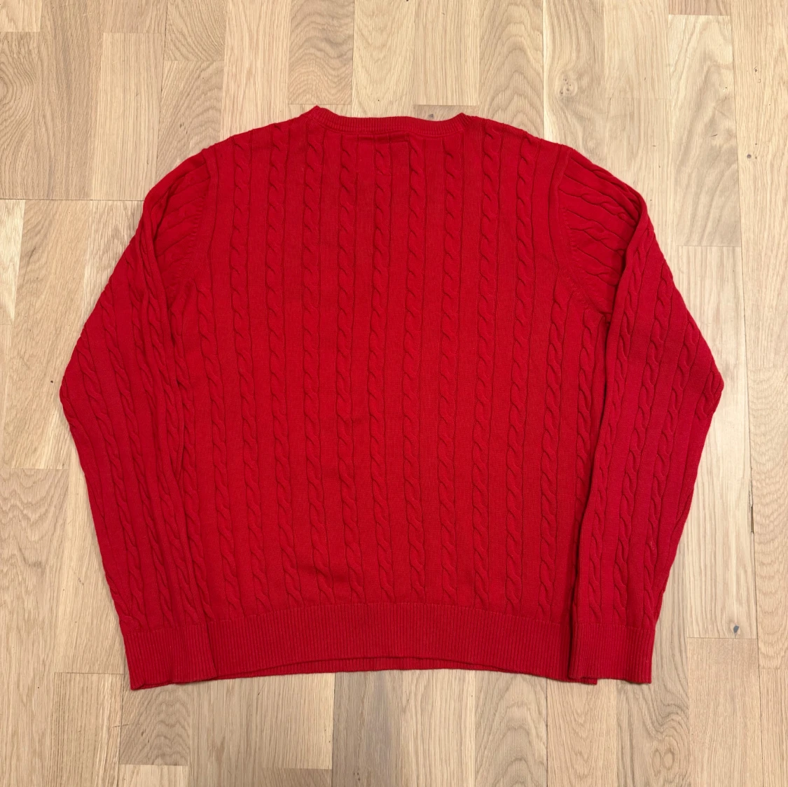 Röd stickad tröja från Bondelid - 1