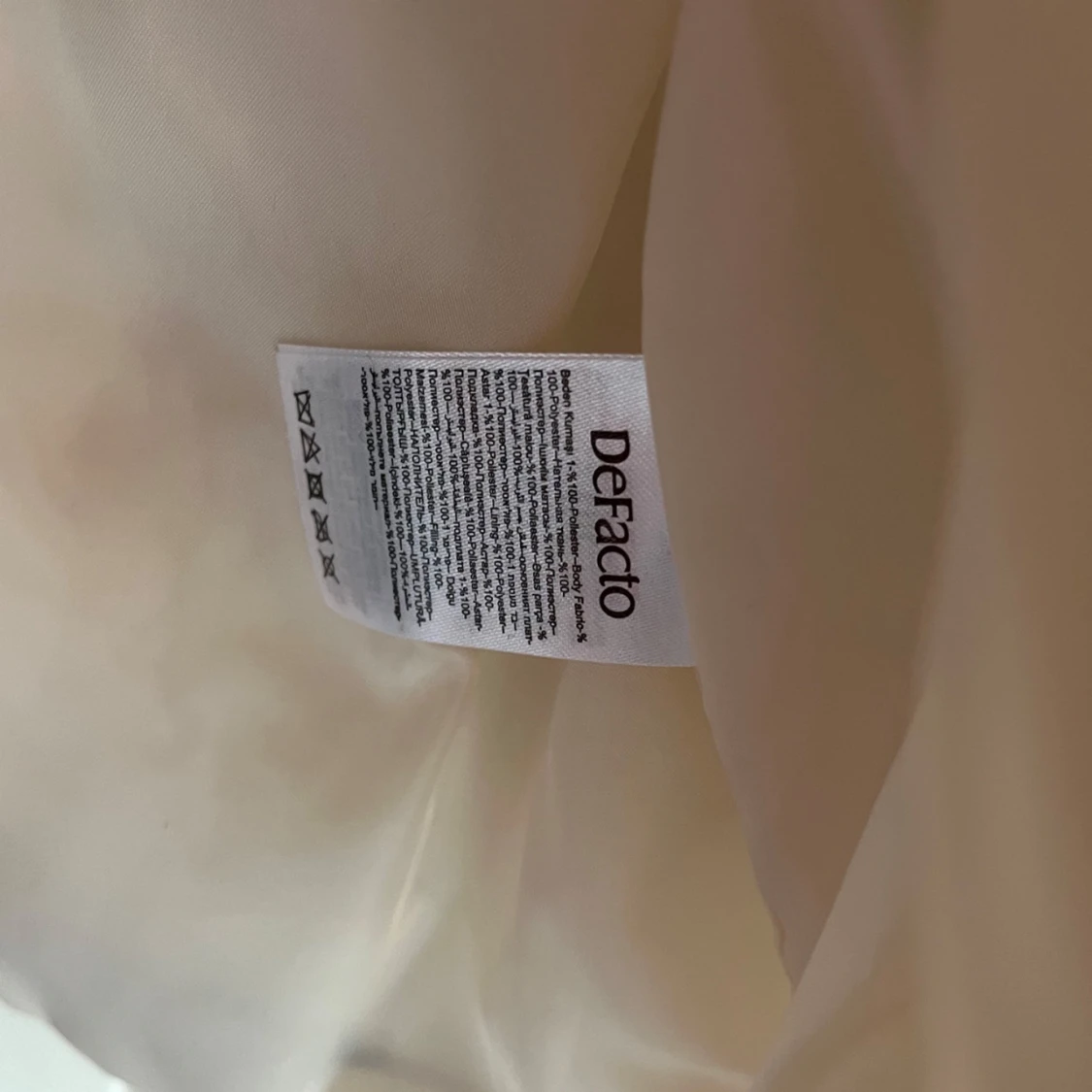 Vit pufferjacka från DeFacto - 1