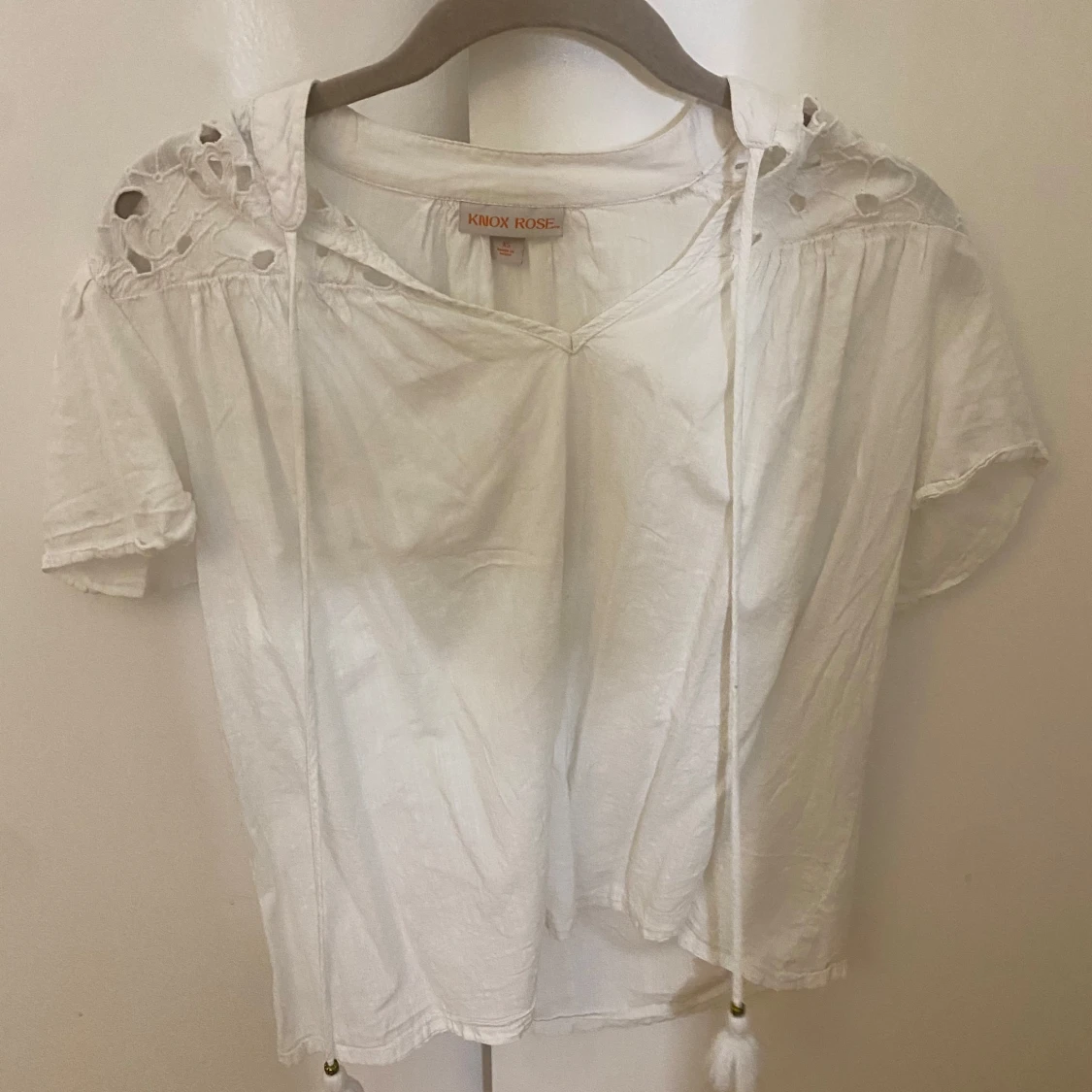 Vit blus från Knox Rose