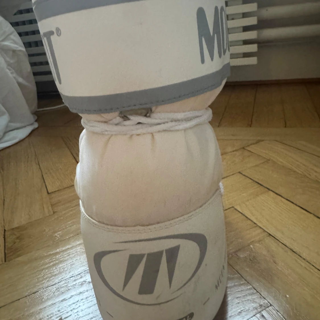 Vita Moon Boots med snörning - 1