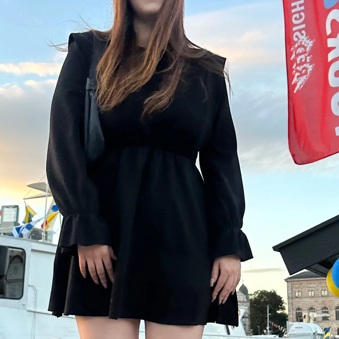 Svart klänning från GOLDI.  - 1