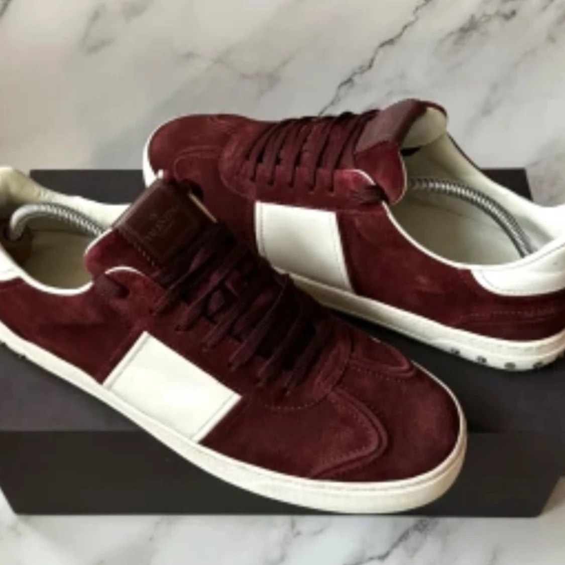 S@ker valentino flycrew