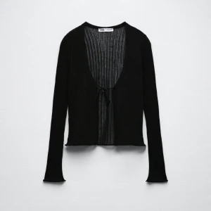 halvtransparent kofta zara - Snygg halvtransparent kofta från zara som passar till både vardag och fest!!