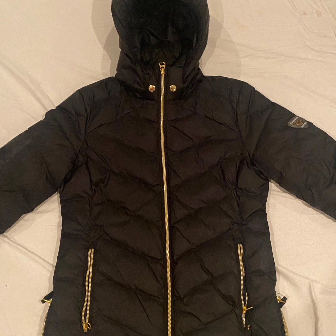 Svart dunjacka från Canada Snow - 90