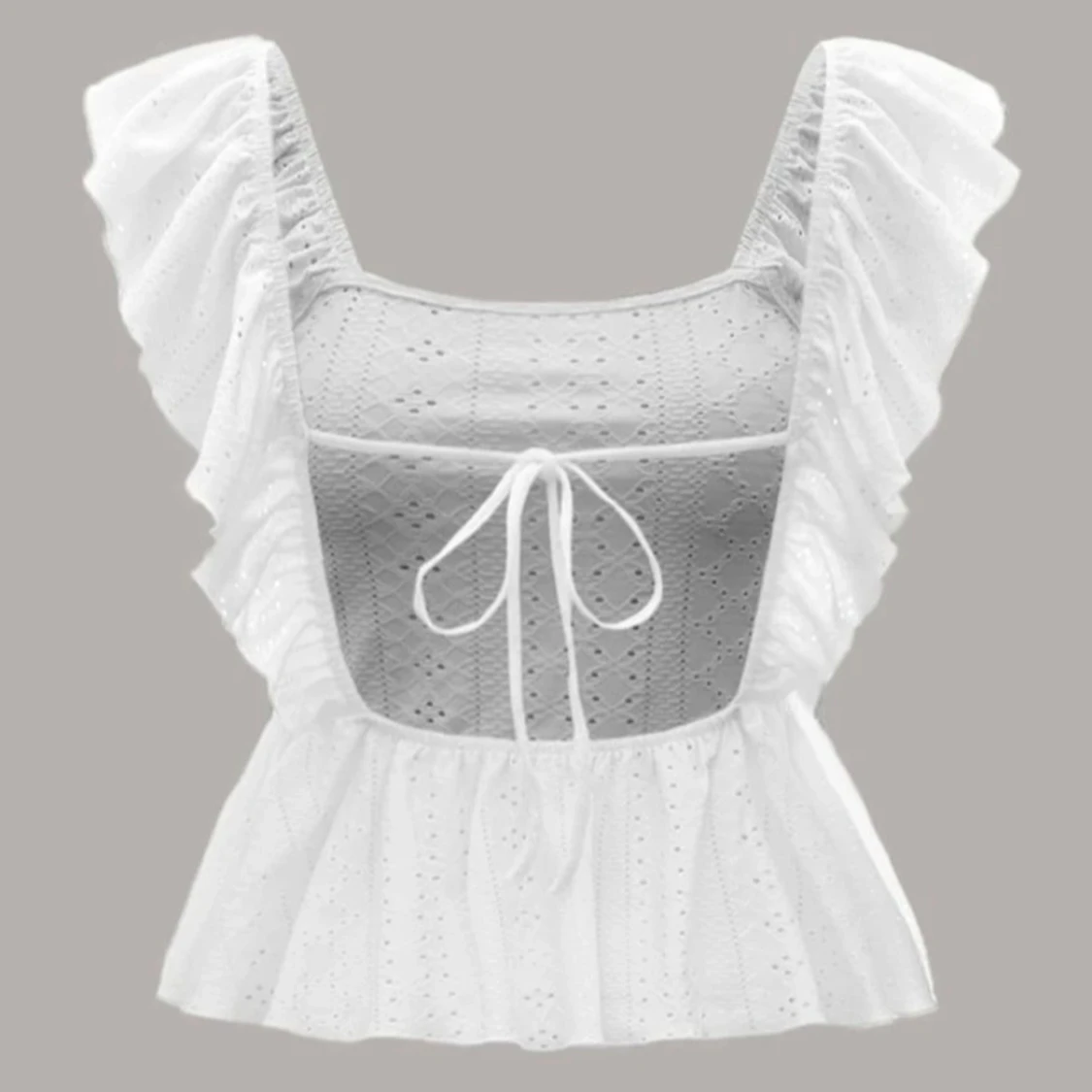 Vit blus med volangdetaljer - 90