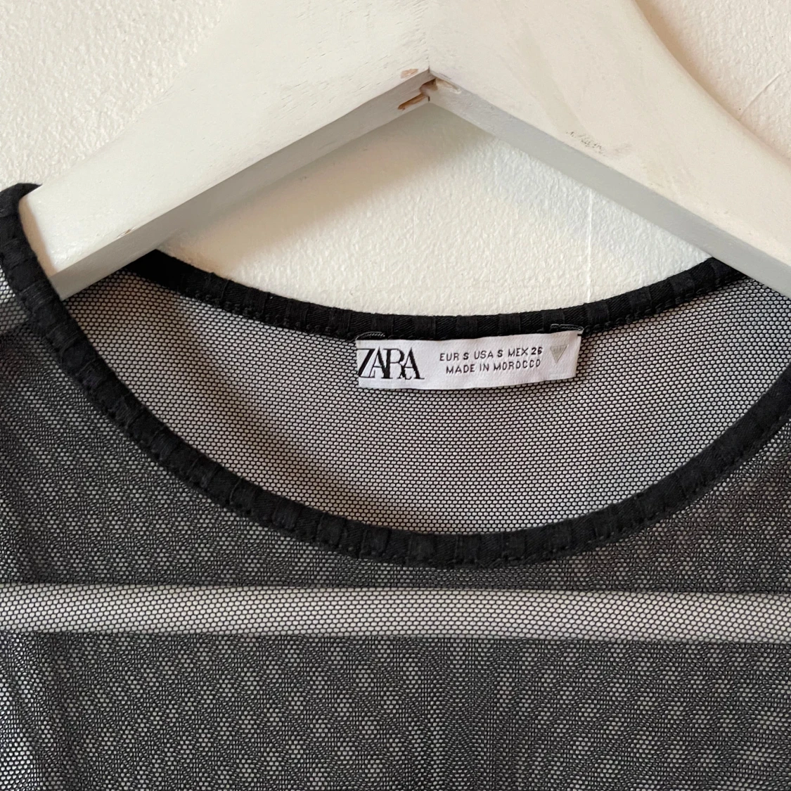 Svart ärmlös topp från Zara - 91