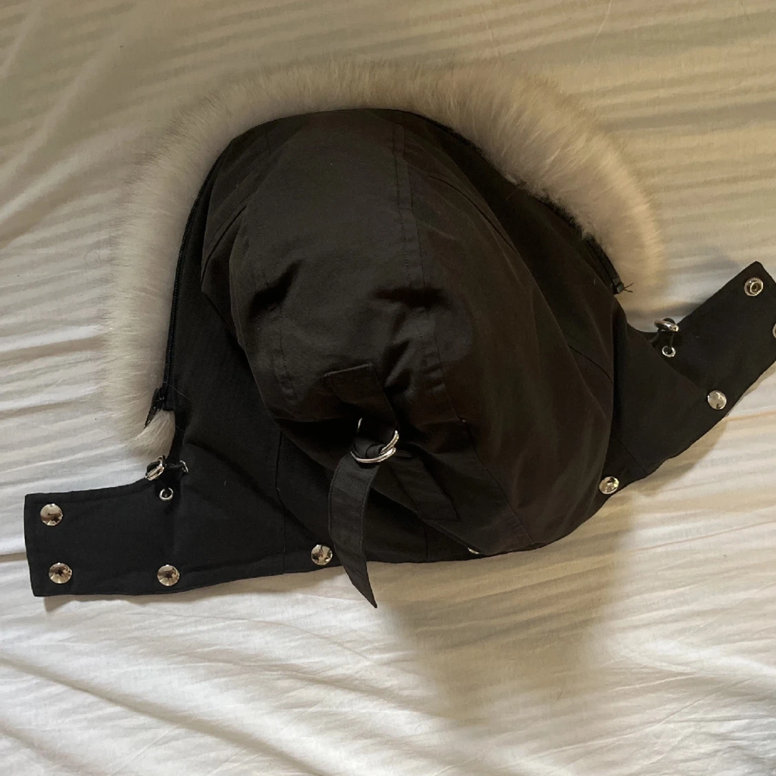 Söker moose knuckles luva