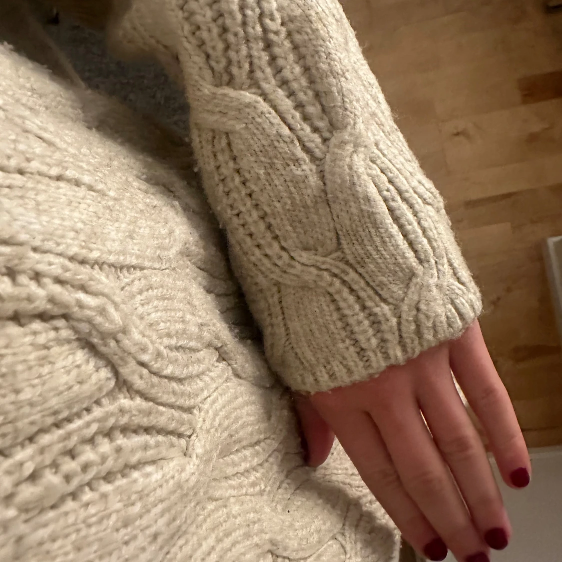 Kabelstickad tröja  - 91