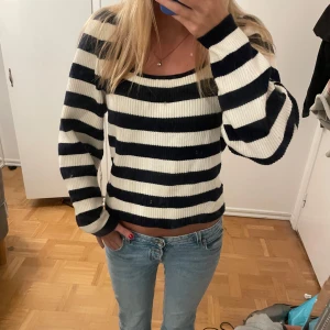 Söt randig tröja  - Såå fin, använd 3 gånger!