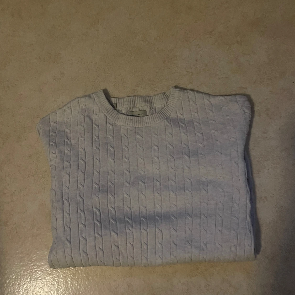 Kabelstickad tröja  - 90
