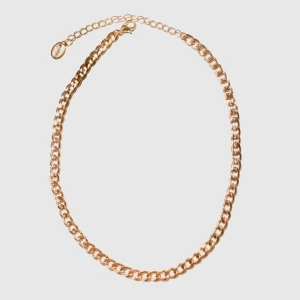 Halsband från montini - Fint guldfärgat halsband. Tryck på köp nu om du vill köpa