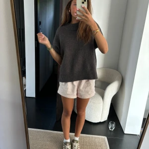 Softgoat tröja jätte fin  - Soft goat tröja som inte säljs i denna färg längre! Nästan oanvänd så som ny💕💕