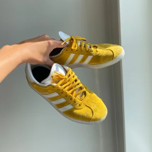 Adidas gazelle  - Jättefint skick! Sparsamt använda❤️