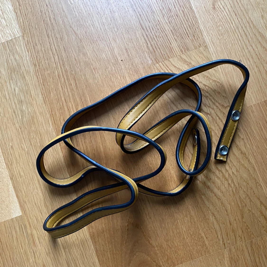 Axelremsväska  - 92