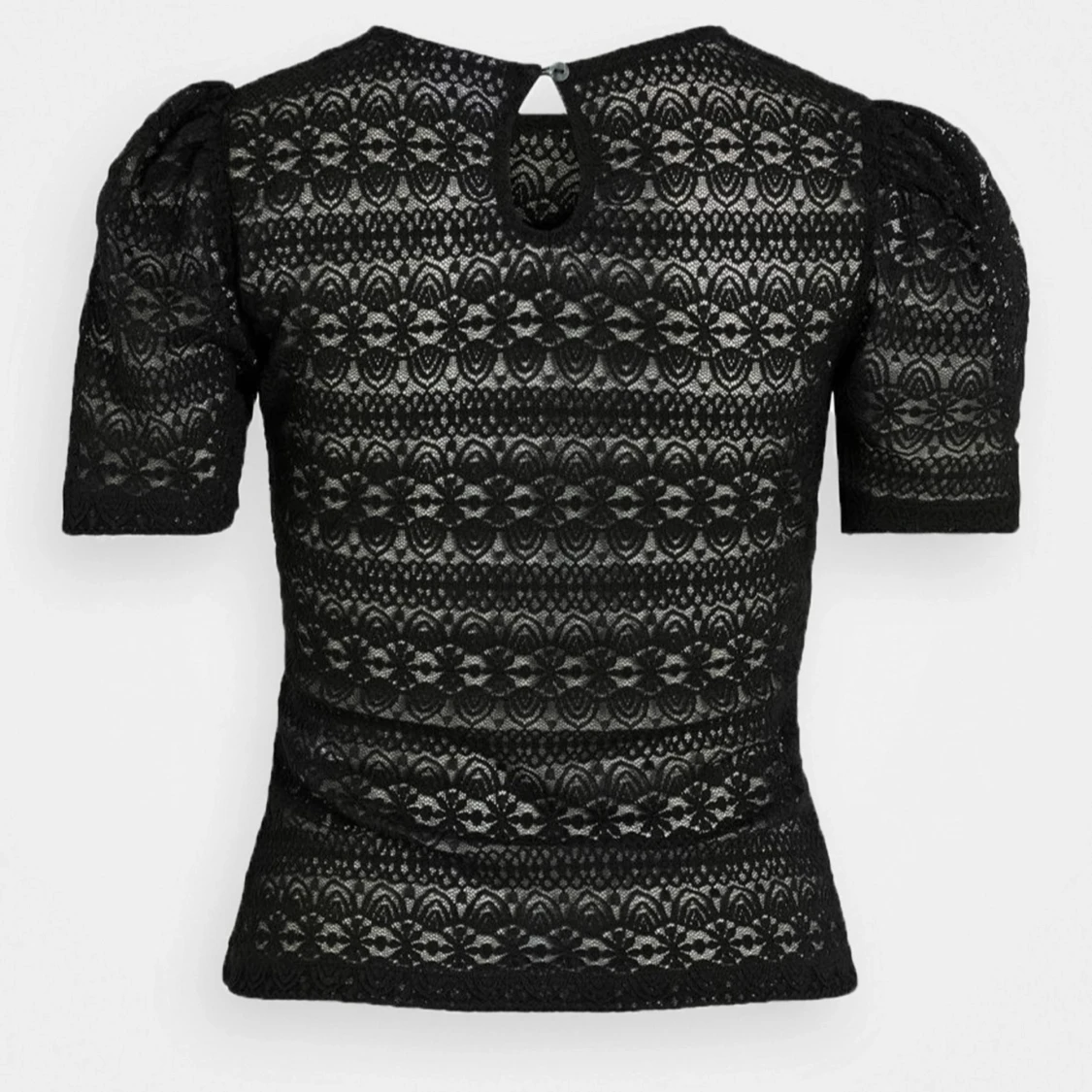 Svart spetsblus från Vero Moda - 90