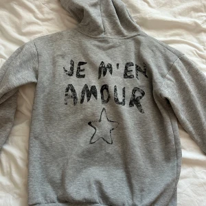 Hoddie - Passar XS och S