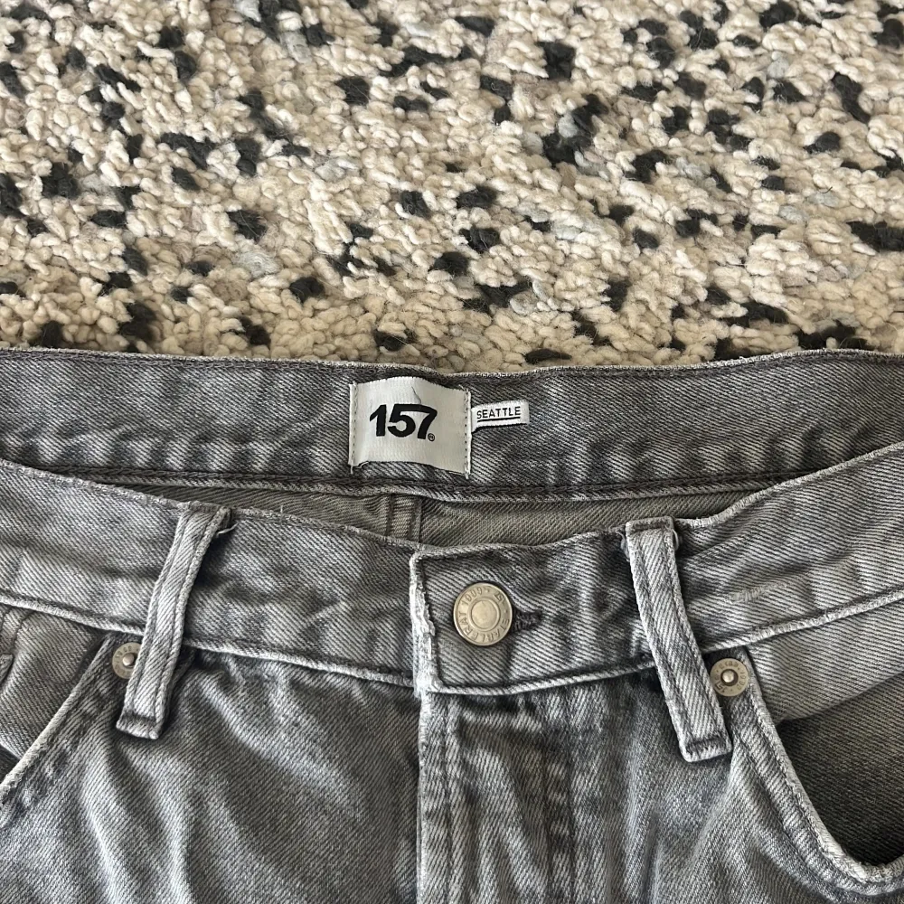 Jeans i Storlek W32 L32. Märke: Lager157. Jeans & Byxor.