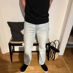 Blå jeans/ storlek 27/31/ bra skick/ mitt pris- 95kr/