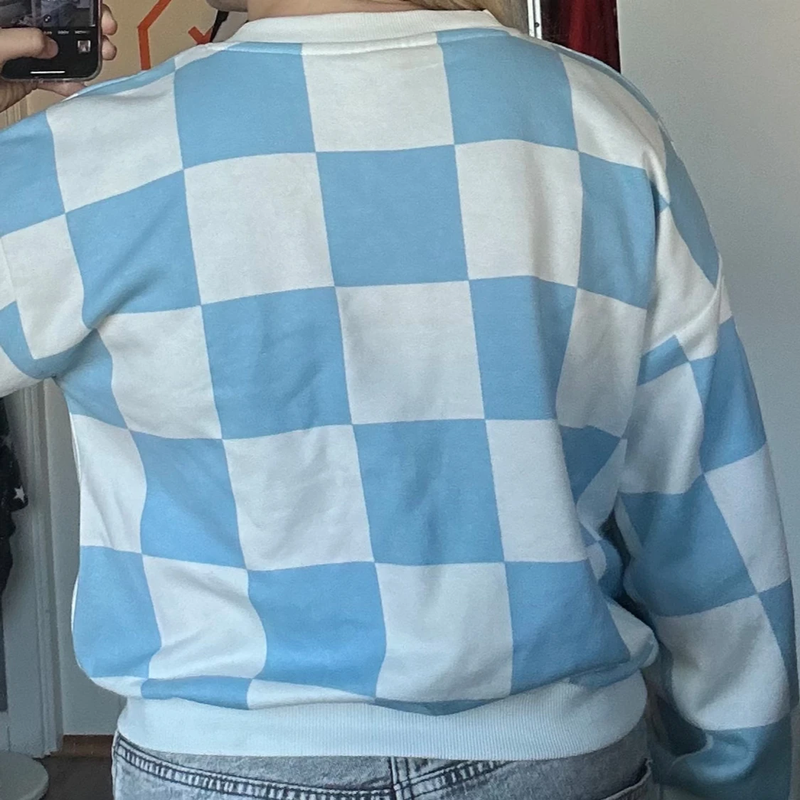 Blå vit rutig tröja - 90